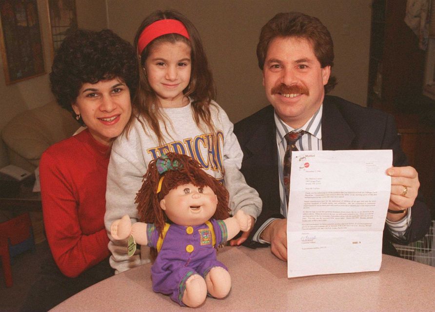on-dec-31-1996-joe-lorintz-of-jericho-holds-the-letter-that-his-wife-marissa-received-from-mattel-after-she-complained-that-their-daughter-rachel-6-had-her-hair-%ef%80%a0eaten%ef%80%a0-by-her-ca